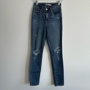 Levi’s 721 High Rise Skinny Jeans Blue Size 25 Distressed